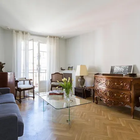 Rue Saint-romain Ii By Onefinestay